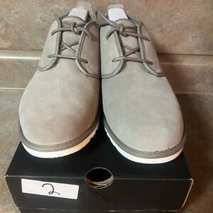 Men’s Ugg size 13 brand new